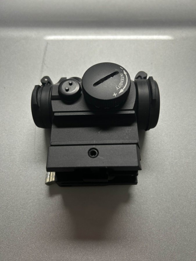 AP T-2 2.jpg