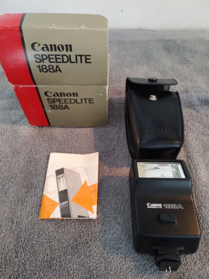 Canon 4.jpg