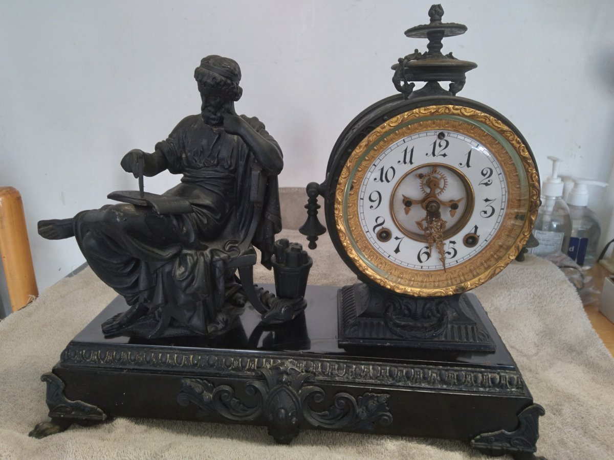 Clock 1.jpg