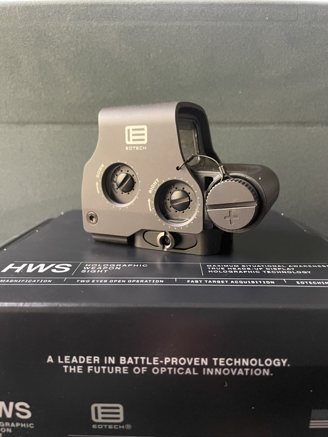 Eotech Right Side.jpeg