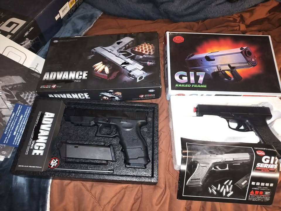 Glocks-1.jpg