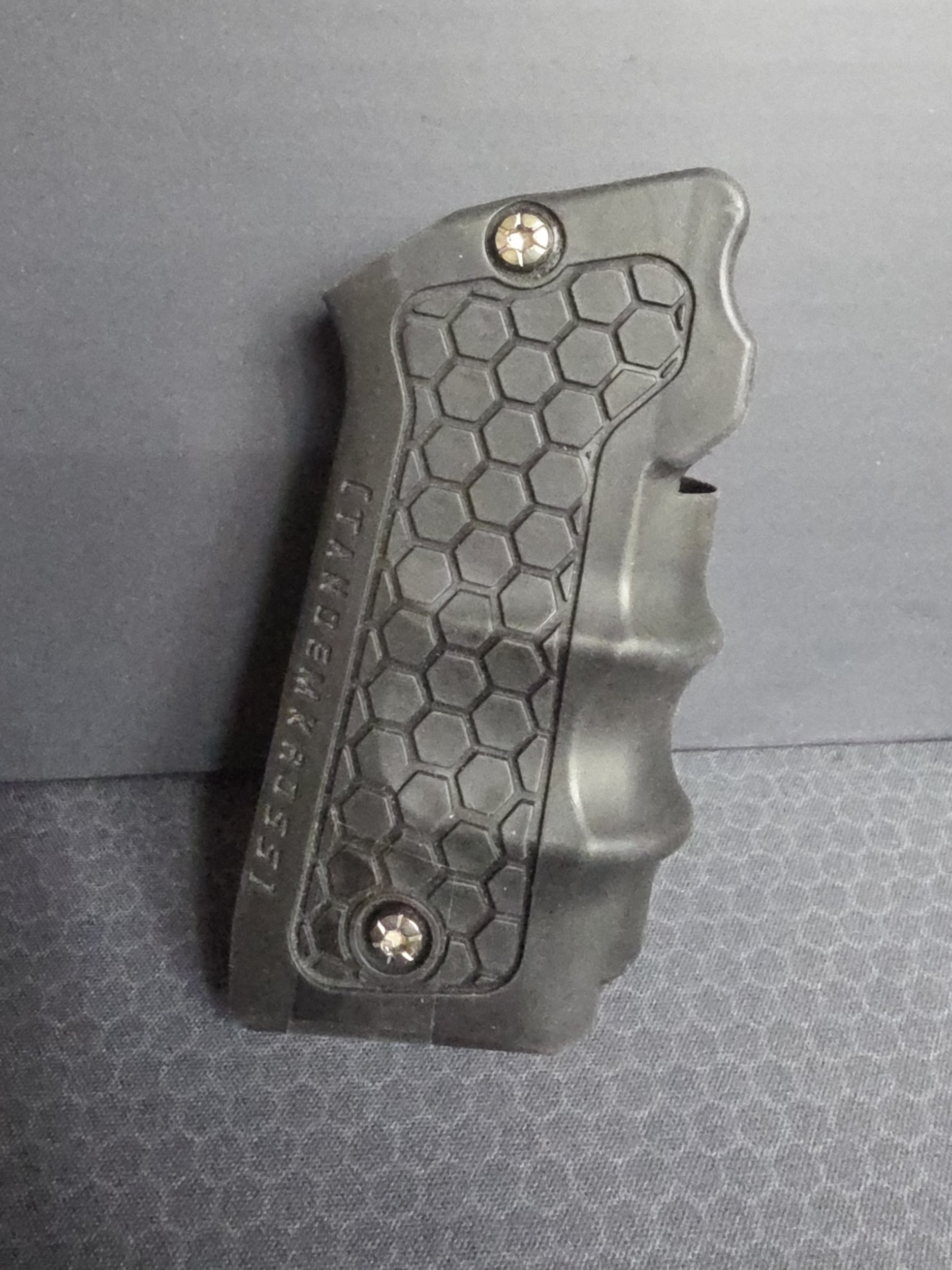 hiveGrip2.jpg