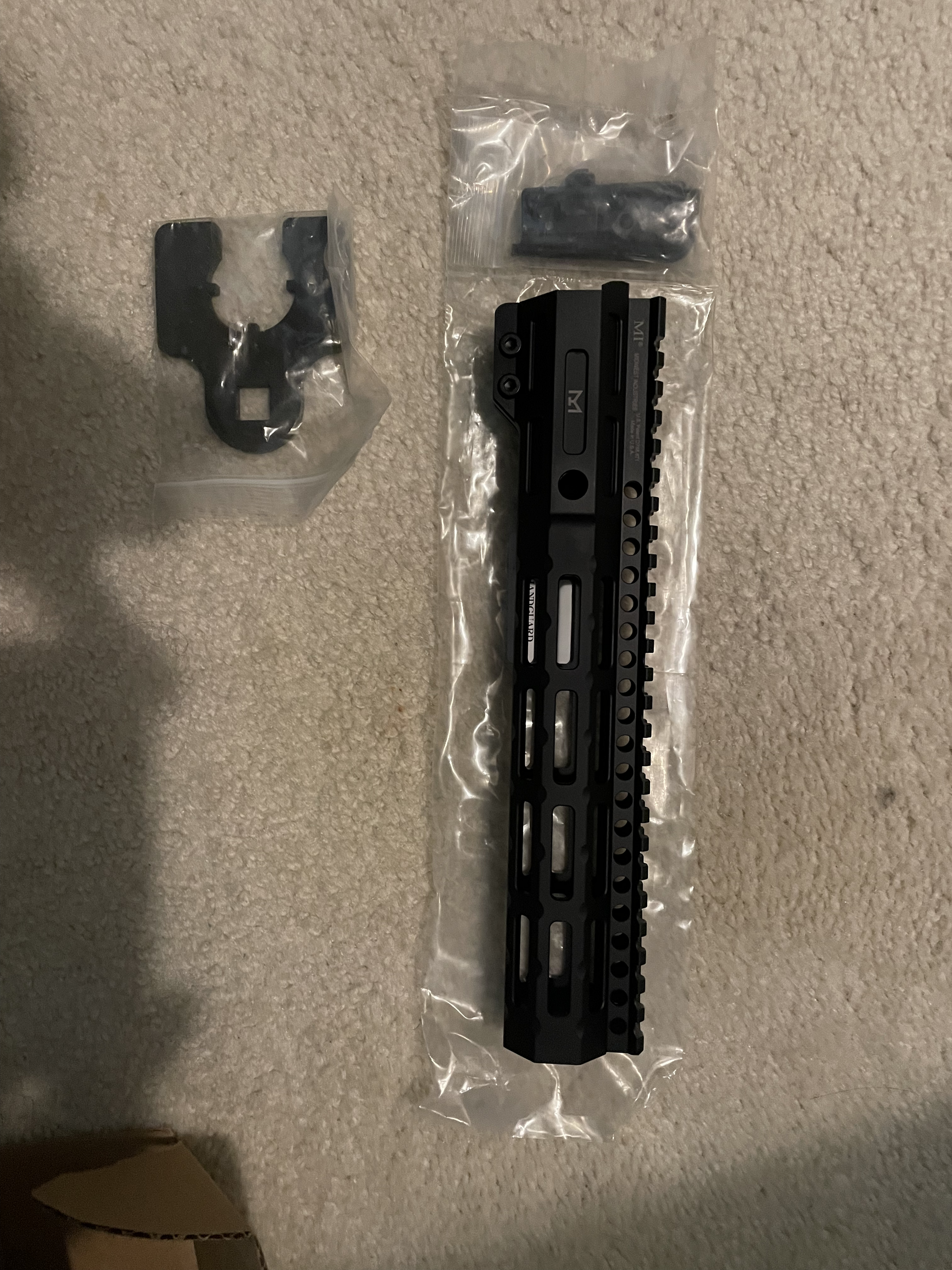 Midwest Industries Rail.png