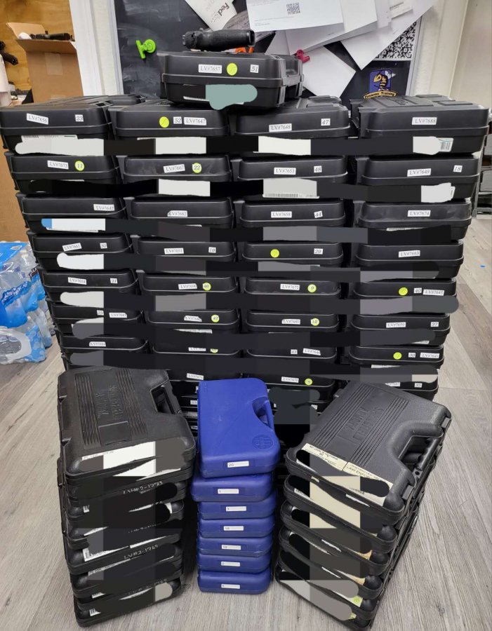 mmexport1743792984879.jpg