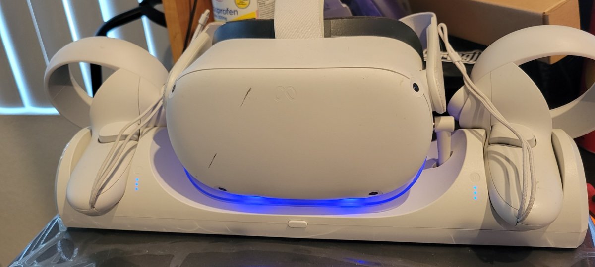 Quest2 with charging station.jpg