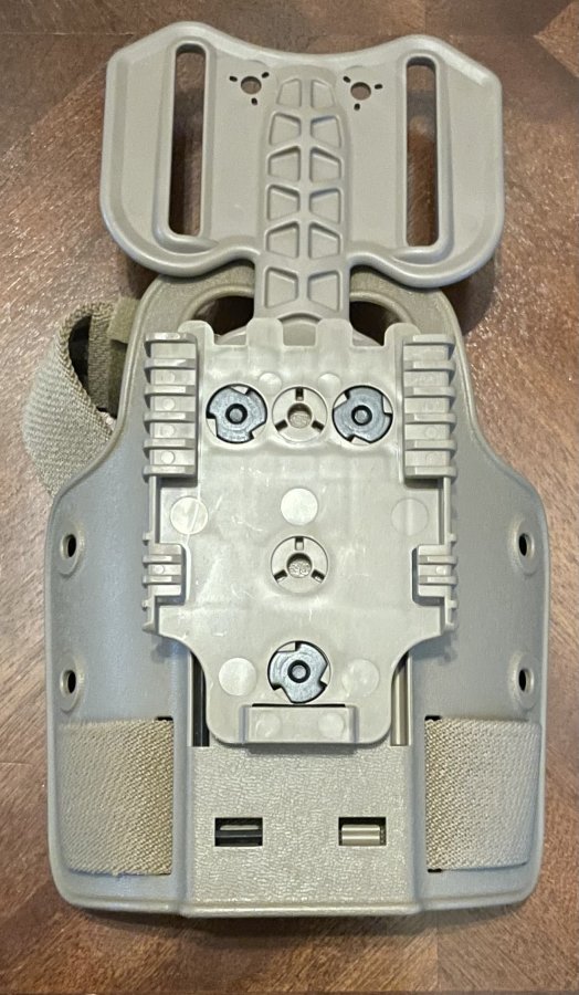 Safariland Dropleg.jpg