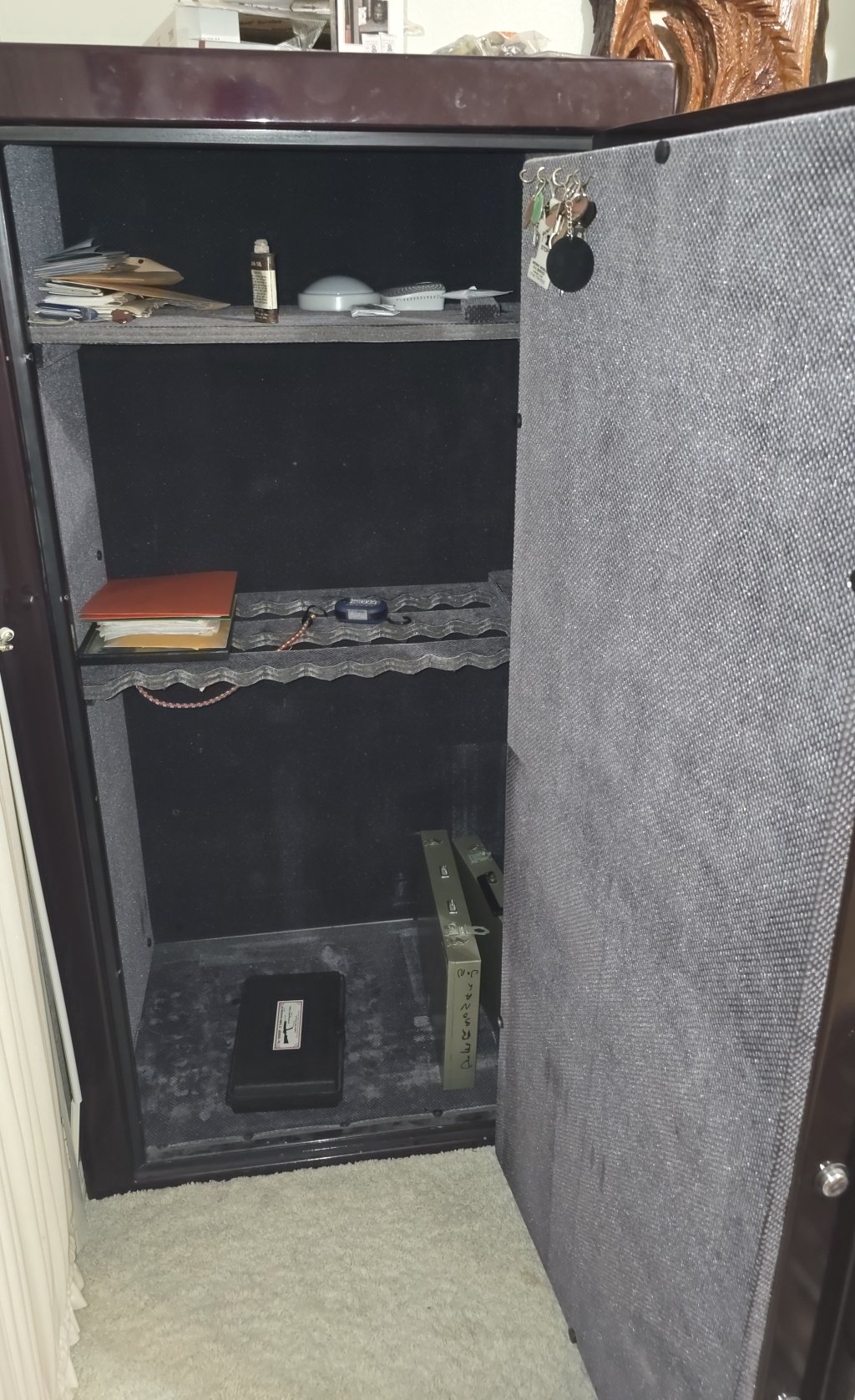 Safe3.jpg