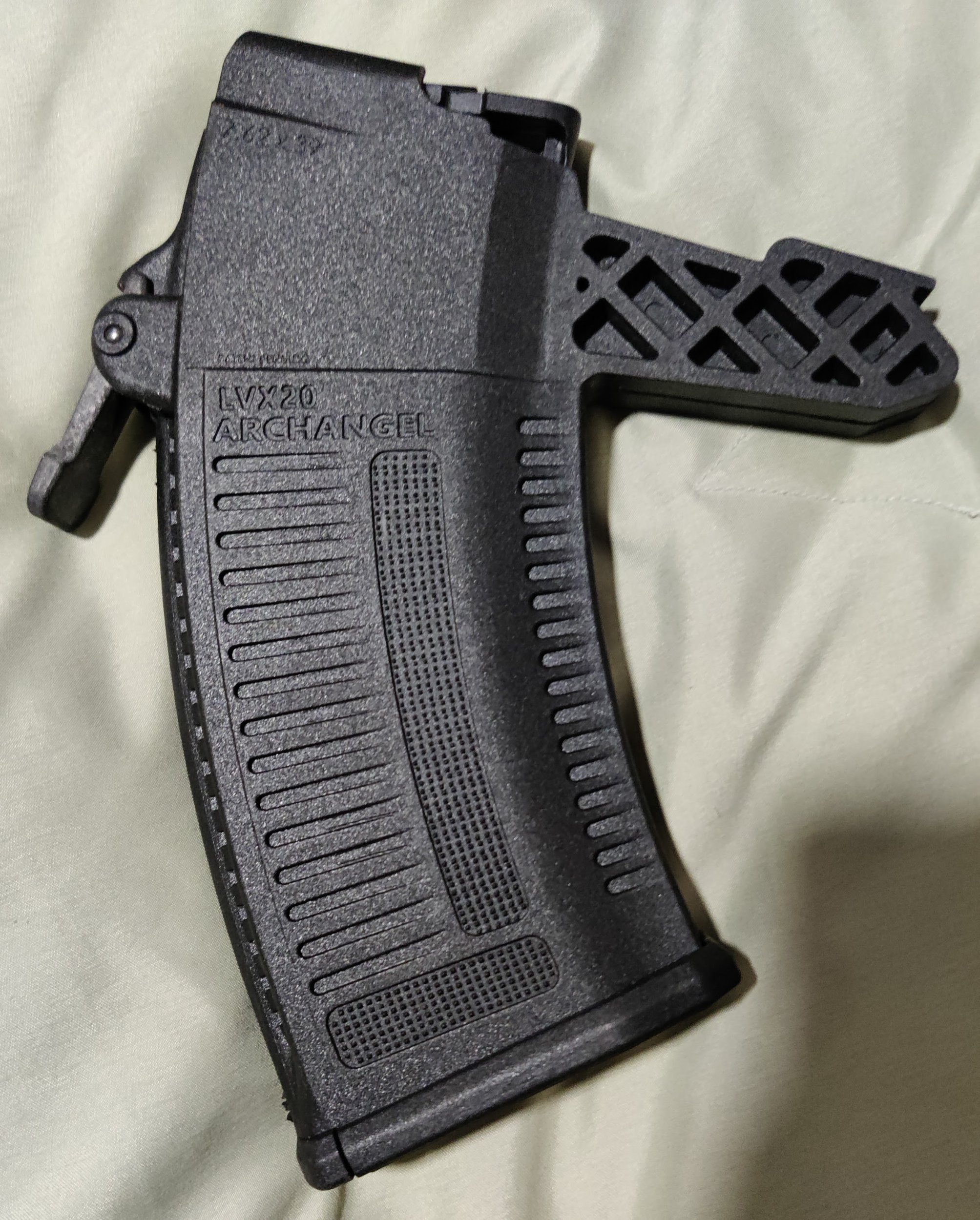 SKS mag03.jpg