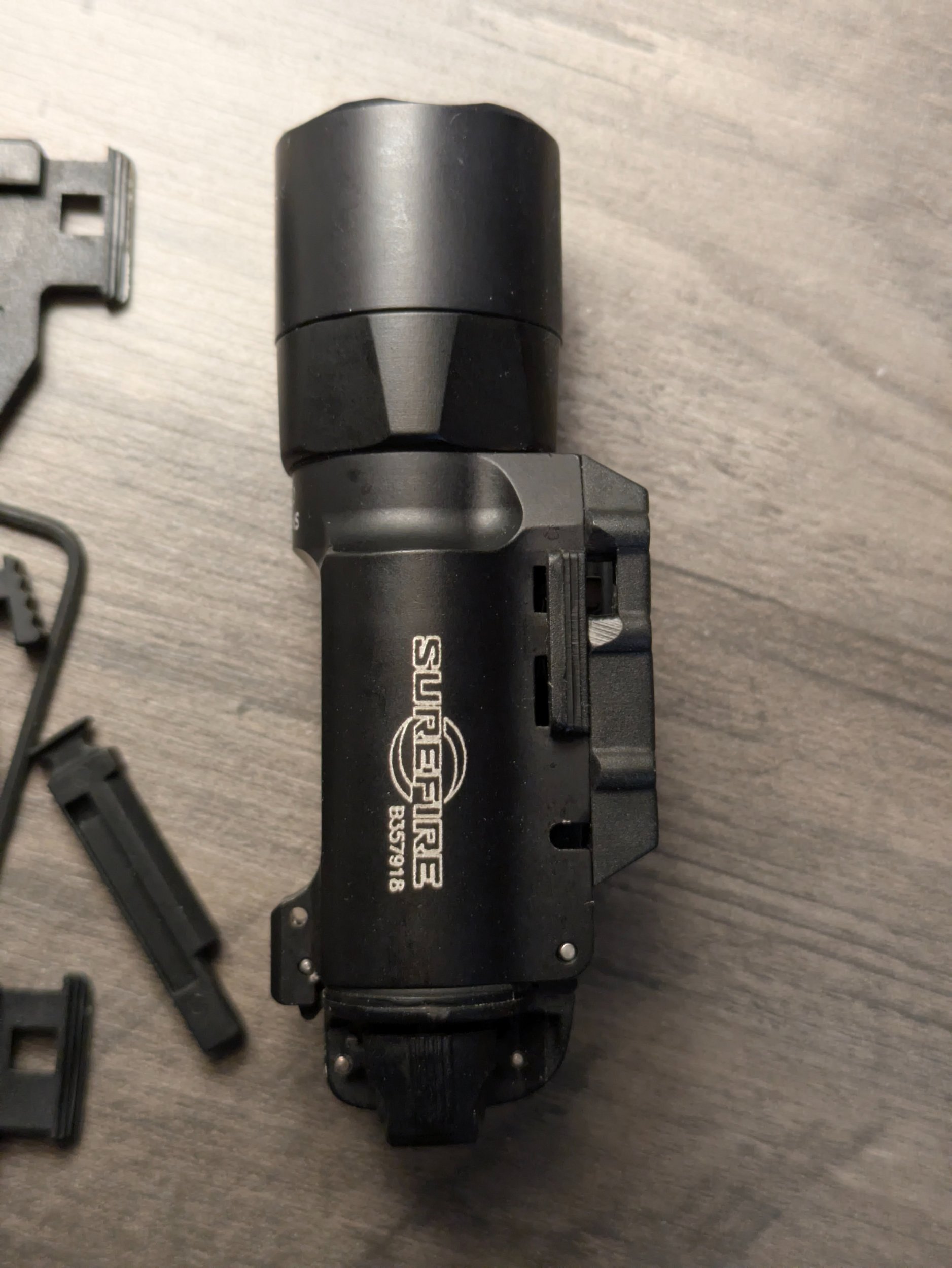 Surefire X300 UA 02.jpg