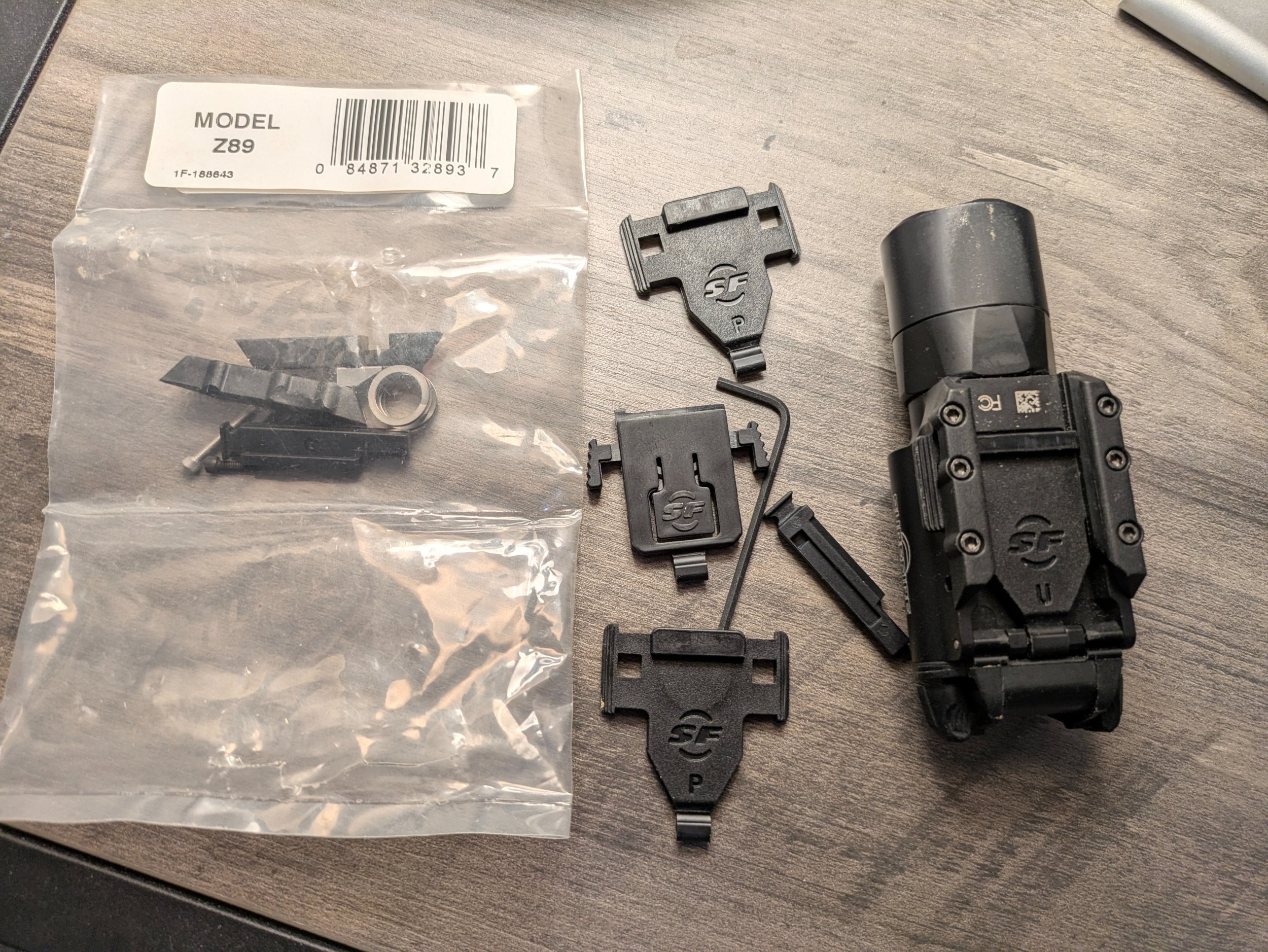 Surefire X300 UA 03.jpg