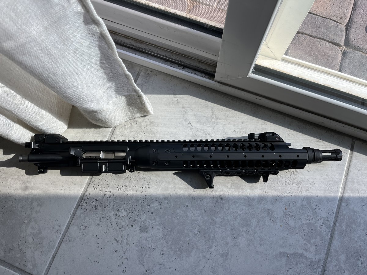 UPPER07.jpg