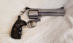 G S&W 686 Plus.jpg G S&W 686 Plus.jpg