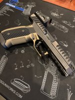 Dot Rail.jpg Dot Rail.jpg