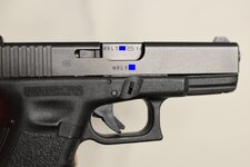 Glock 19 - b.jpg