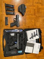 handguns 1.jpg handguns 1.jpg