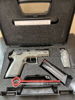 CZ P-07 3.jpeg CZ P-07 3.jpeg