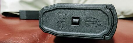 SKS mag01.jpg